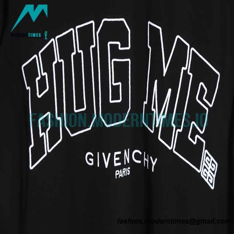 Givenchy - 23SS Hollowed Letter Embroidery Short Sleeve T-shirt