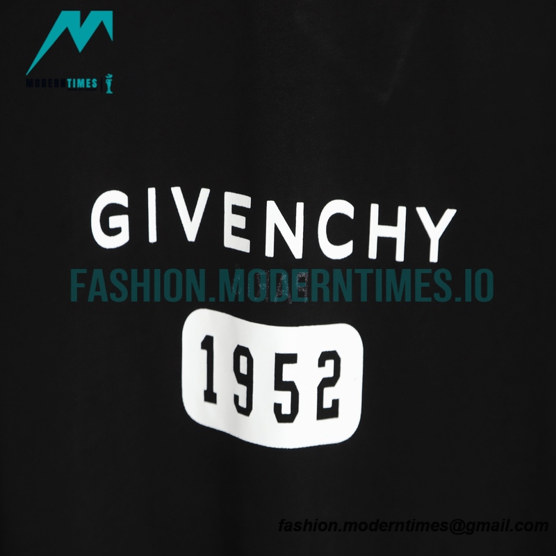 Givenchy - 23SS 1952 Printed Short Sleeve T-shirt