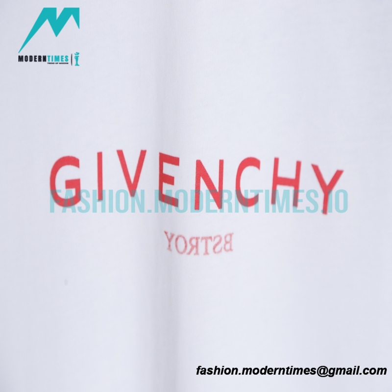 Givenchy - 22SS Reverse Letter Print Short Sleeve T-shirt