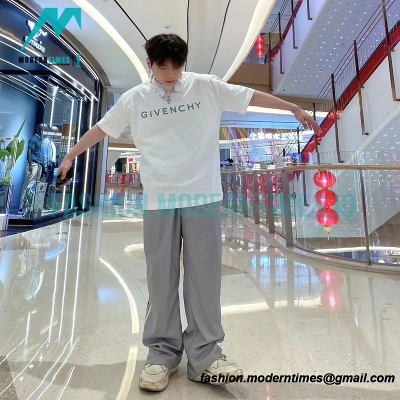 Givenchy - 23SS Reflective Letter Short Sleeve T-shirt