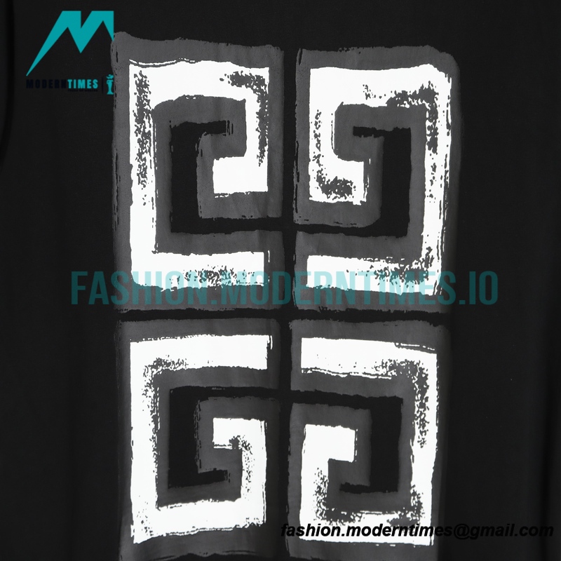Givenchy - 23SS Graffiti Print Short Sleeve T-shirt