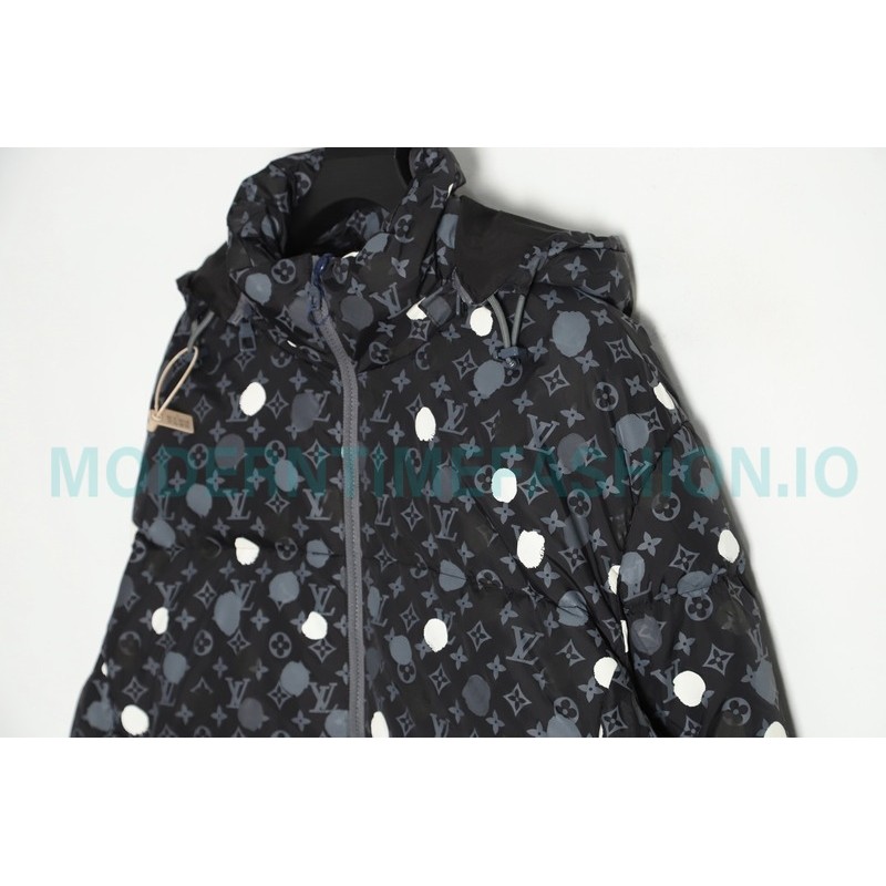 Louis Vuitton - Yayoi Kusama 23FW Polka Dot Down Jacket