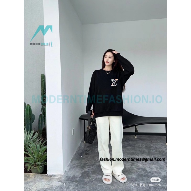 Louis Vuitton - 23FW Graffiti Letter Printed Crewneck Hoodie