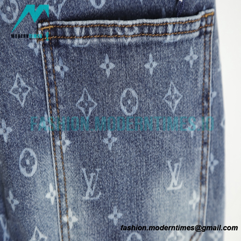 Louis Vuitton - Jeans With Logo All over The Back