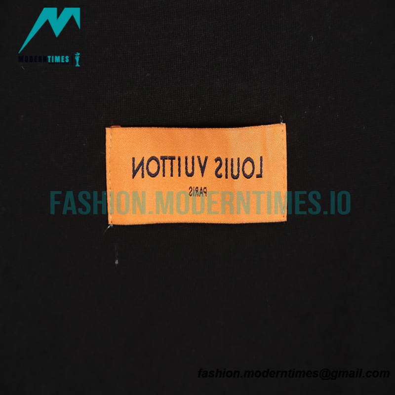 Louis Vuitton - 23ss Colorful Graffiti Letter Short Sleeve T-shirt