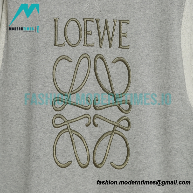  Loewe - Classic Big Logo Embroidered Round Neck Hoodie