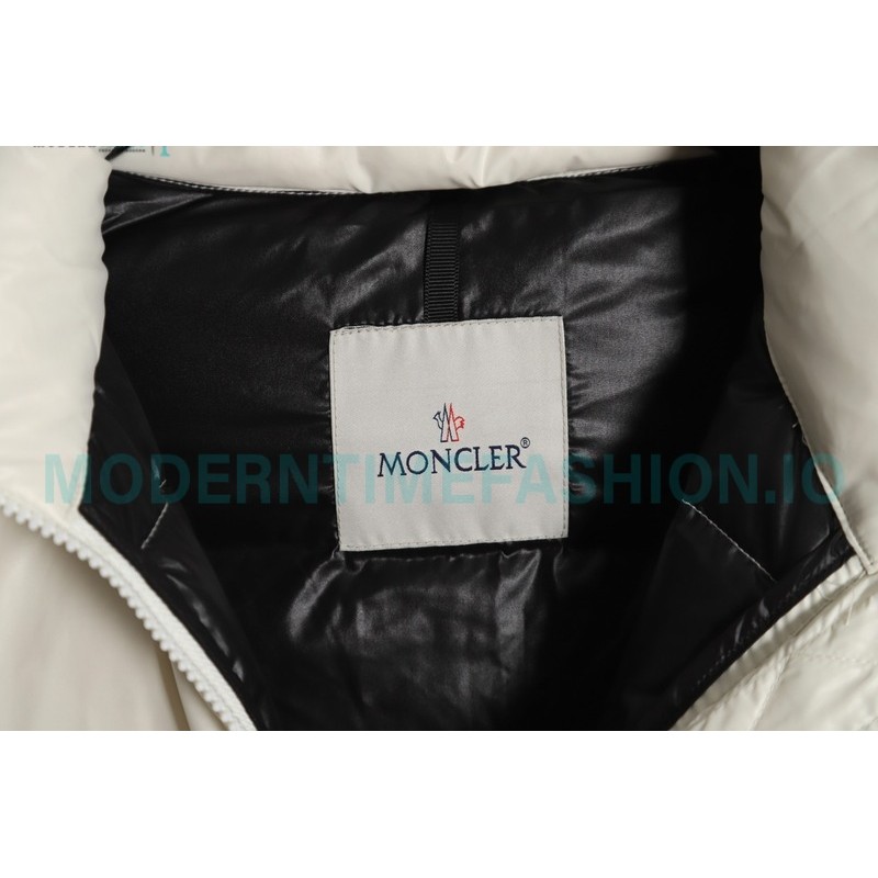 Moncler - 23FW Abbaye Logo Embroidered Short Down Jacket