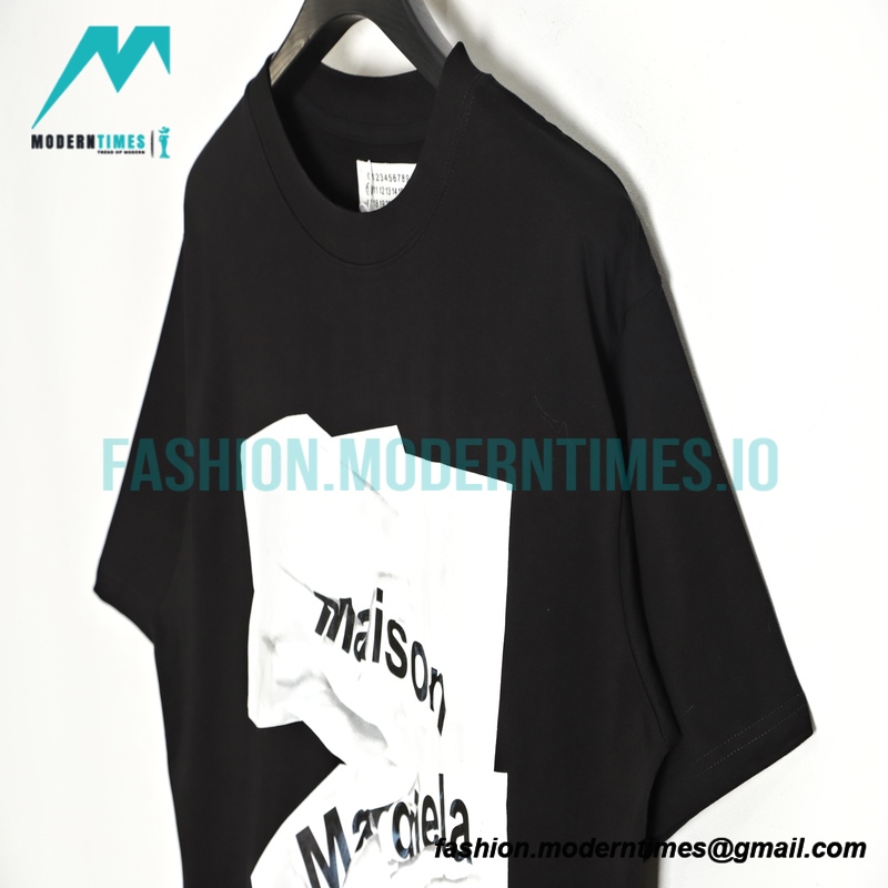  Maison Margiela - Logo Printed Plain Sleeve