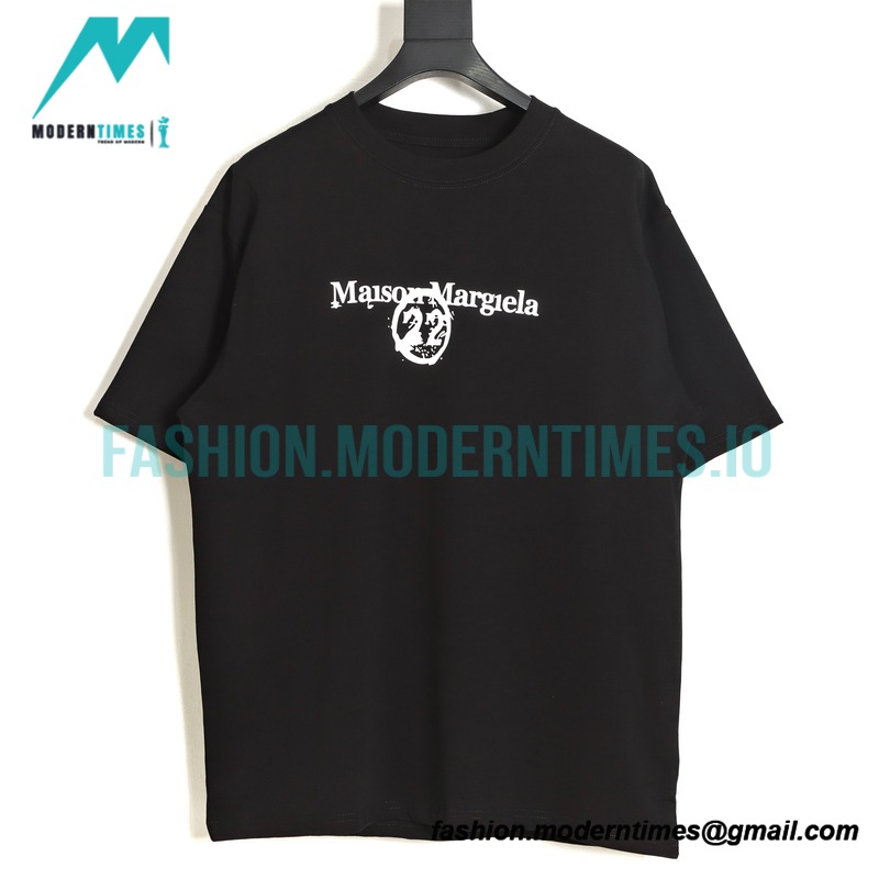   Maison Margiela - Classic Digital Calendar Printed Short Sleeve