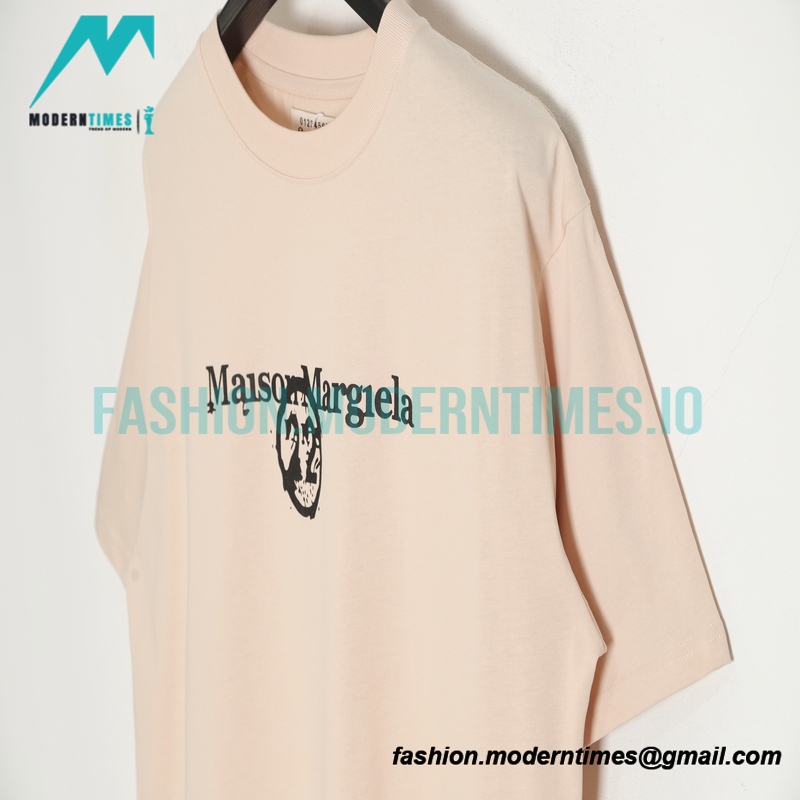   Maison Margiela - Classic Digital Calendar Printed Short Sleeve
