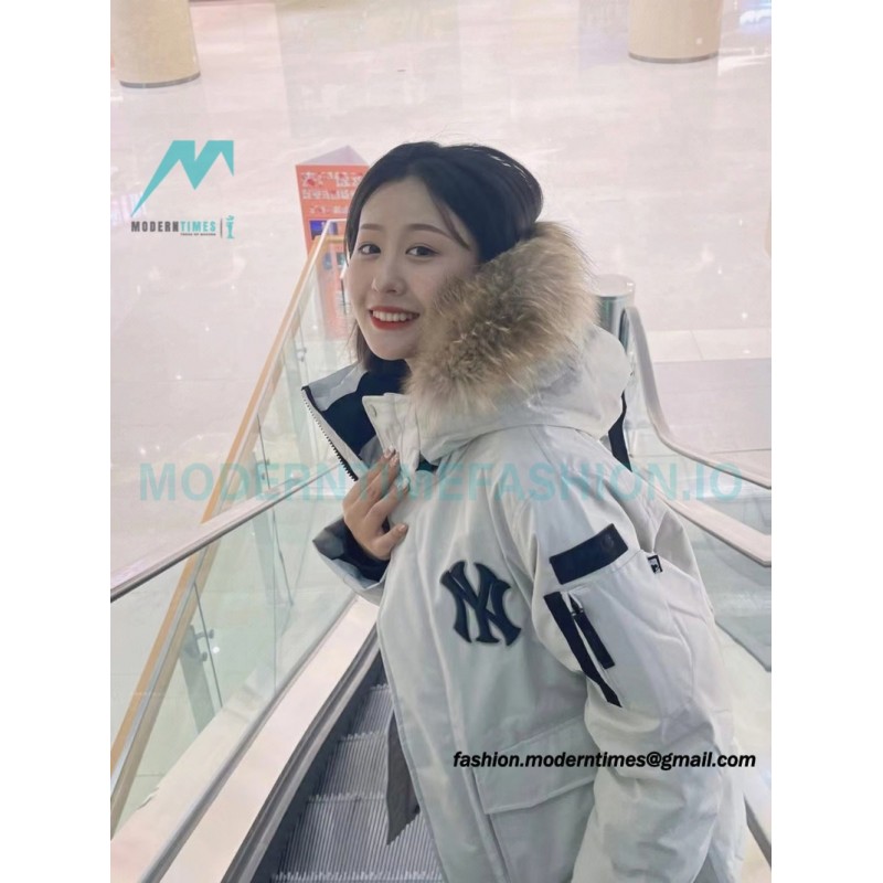MLB - Chest Embroidered Logo Fur Collar Hooded Down Jacket