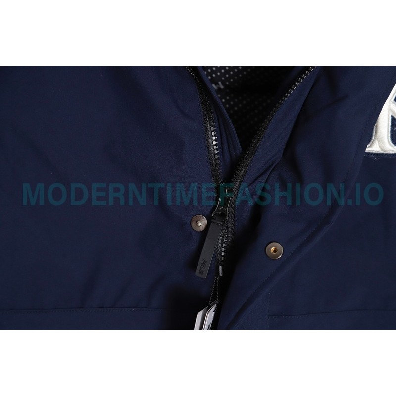 MLB - Chest Embroidered Logo Fur Collar Hooded Down Jacket