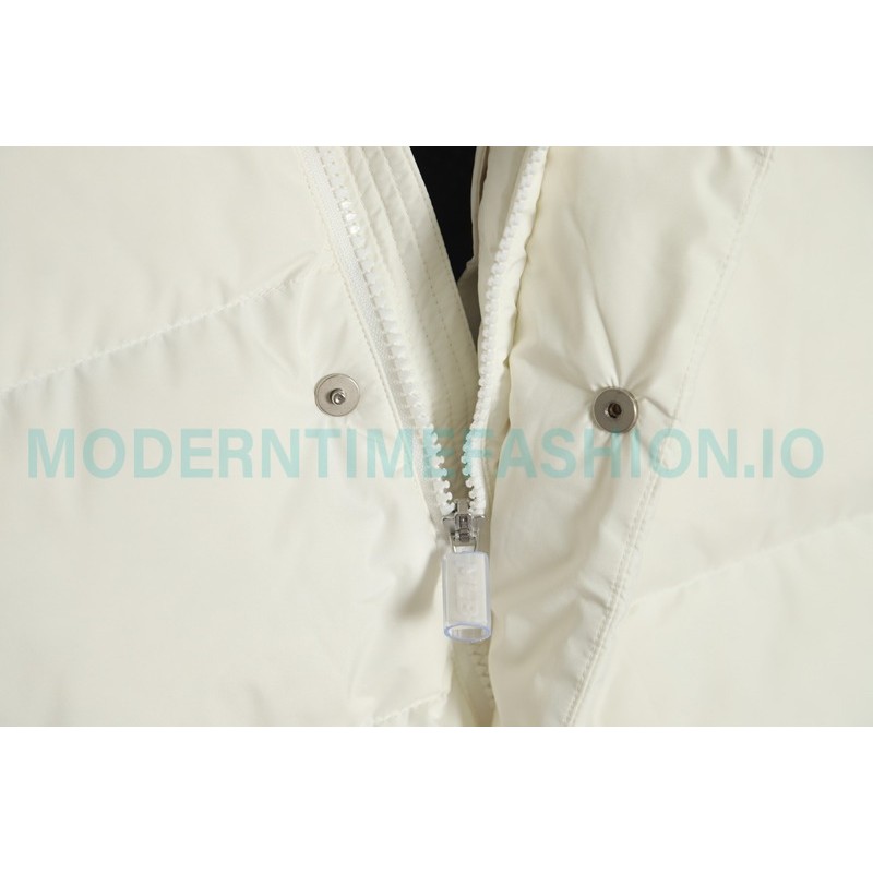 MLB - Button Label Embroidered Short Thickened Down Jacket
