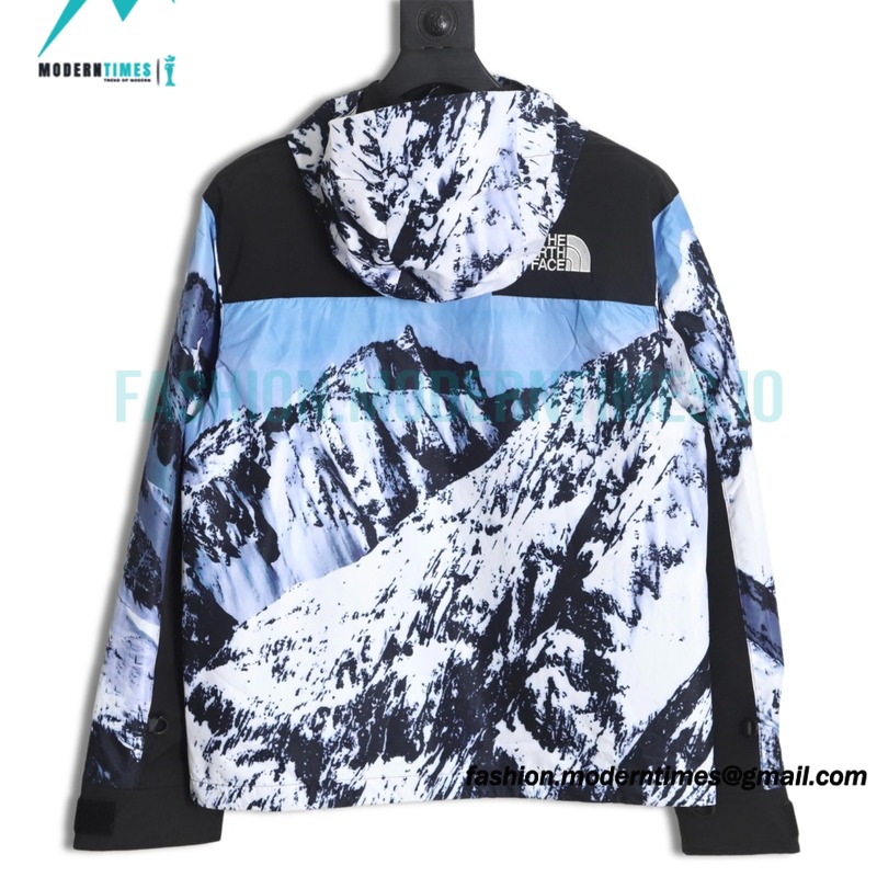 Supreme - The North Face Snowstorm Jacket
