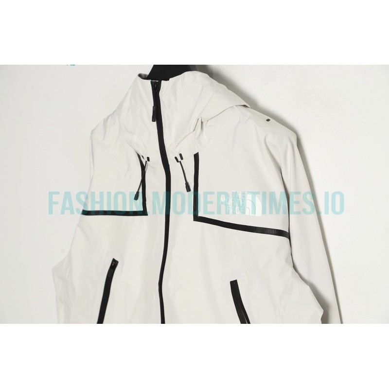 The North Face - Fully Pressed Rubber Hardshell Outdoor Jacket