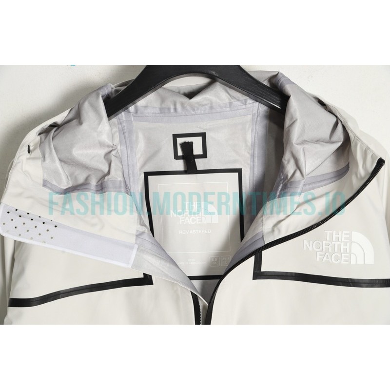 The North Face - Fully Pressed Rubber Hardshell Outdoor Jacket