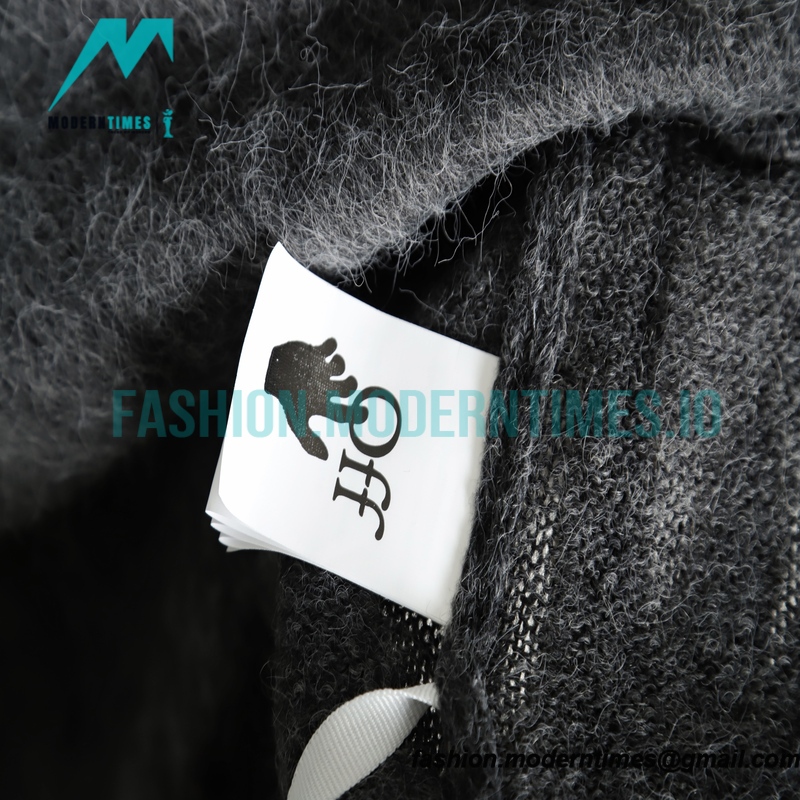 Off White - Mohair Sweater