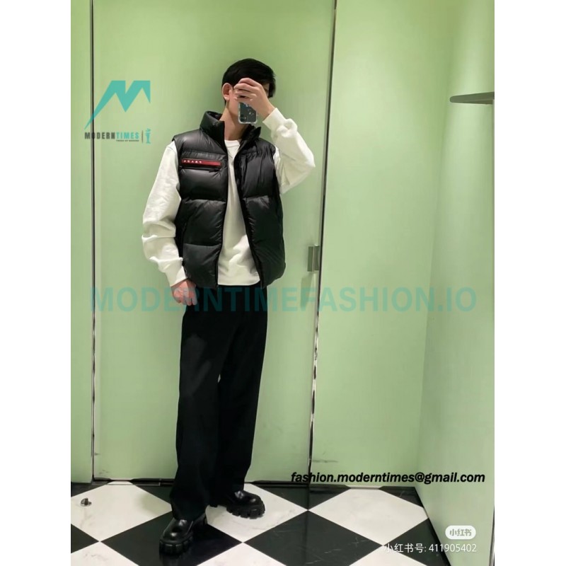 Prada - 21FW Red Stripe Down Vest
