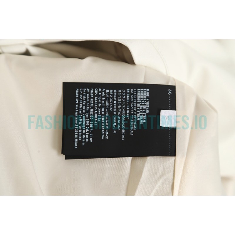 Prada - 23FW Cream White Lamb Skin Soft Sheepskin Lapel Jacket