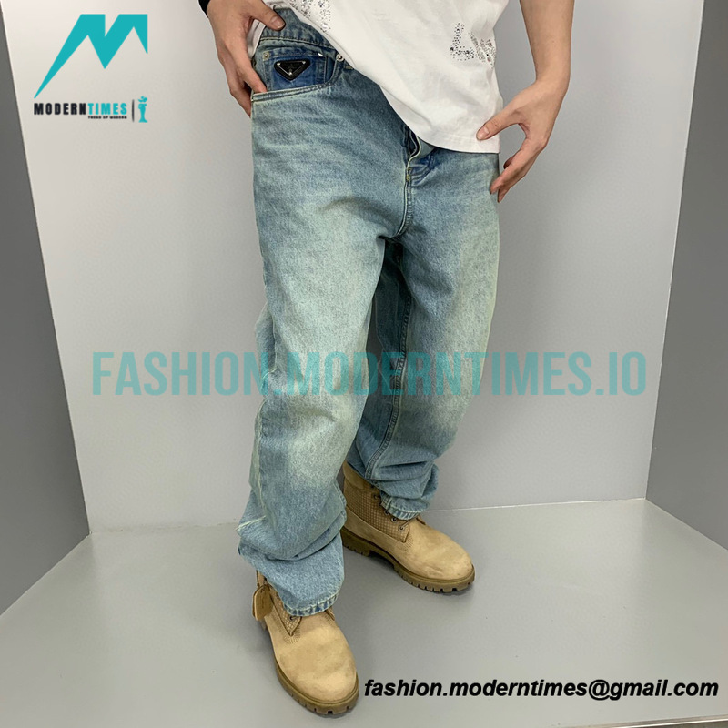 Prada - 23SS Triangle Label Washed Jeans