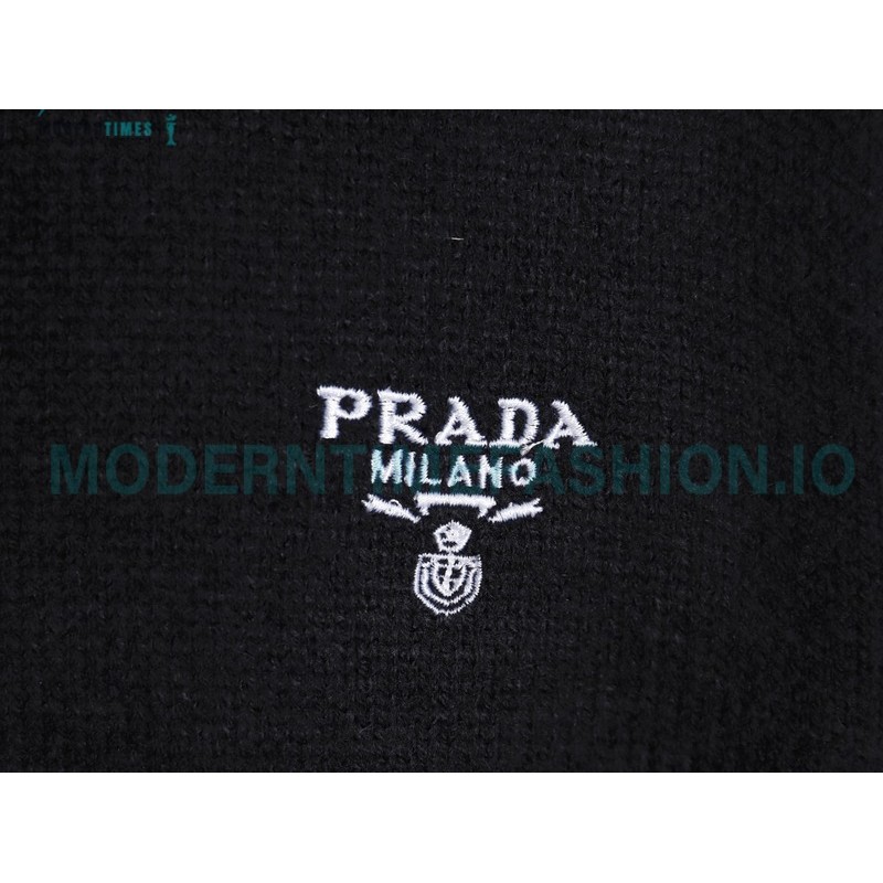Prada - 23FW Machine Embroidered Letter Crewneck Sweater