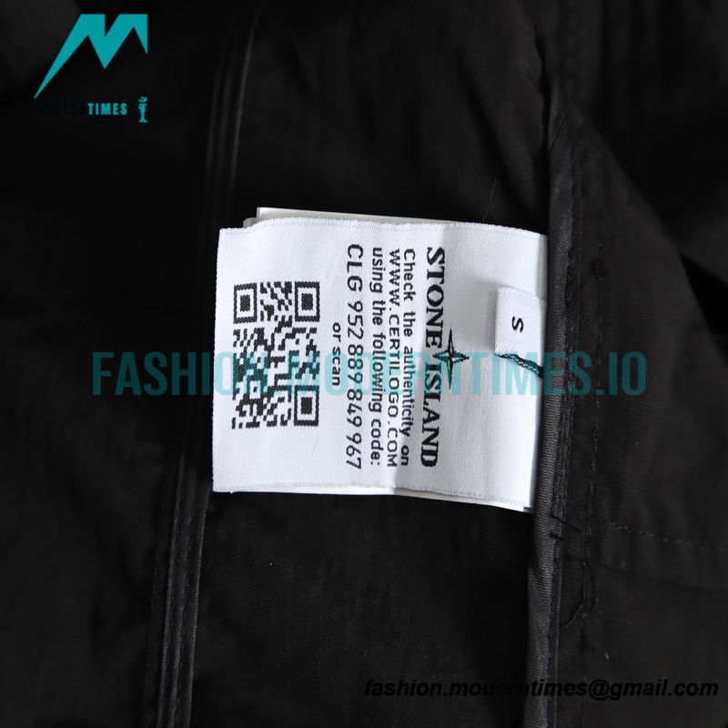 Stone Island - Arm Logo Jacket