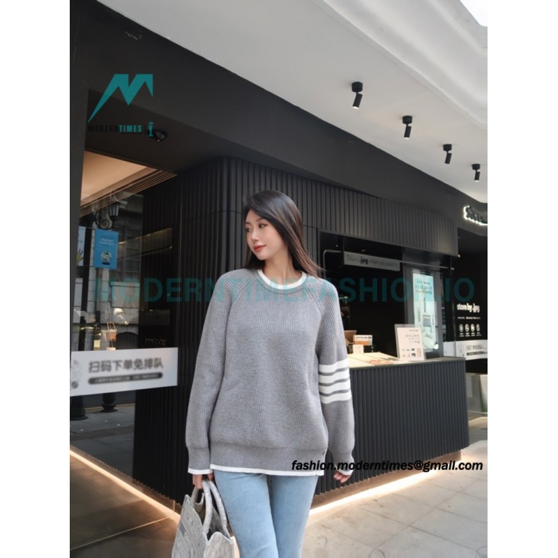 Thom Browne - 23SS Four-stripe Color-matching Pullover Long-sleeved Crewneck Sweater