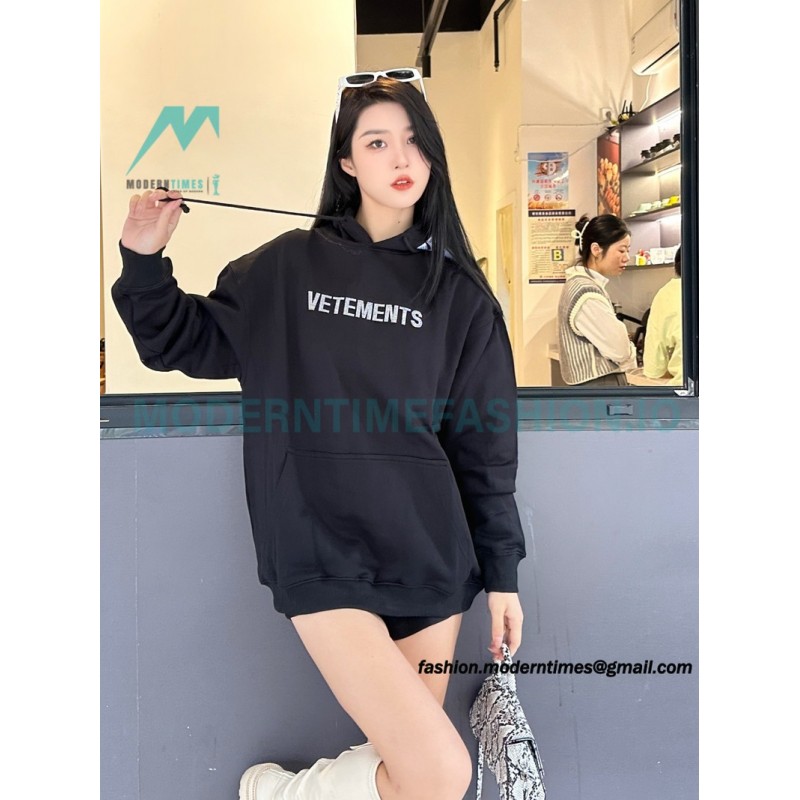 Vetements - 23FW Hot Diamond Letter Hoodie