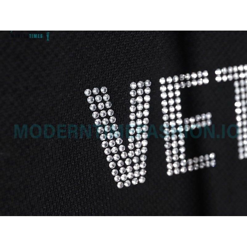Vetements - 23FW Hot Diamond Letter Hoodie