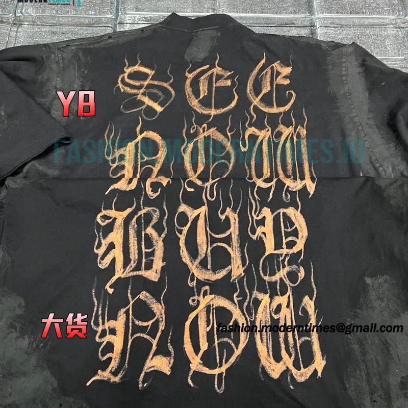 Balenciaga - 23FW Mud Dyed Sanskrit Base Long Sleeve T-shirt