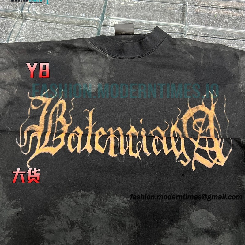 Balenciaga - 23FW Mud Dyed Sanskrit Base Long Sleeve T-shirt